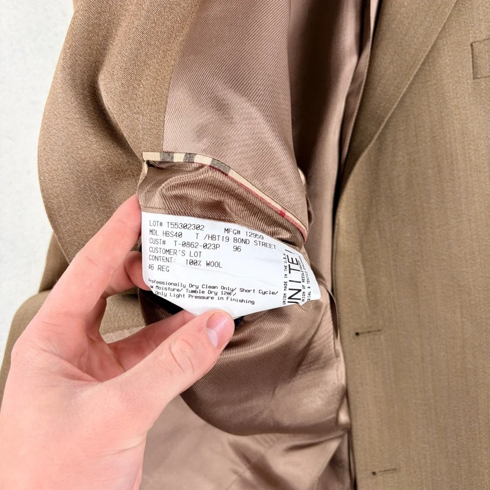 Burberry London 2019 Mens 46R Blazer Tan 100% Wool 2 Button Modern Sport Coat